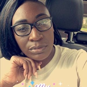 Meet your Posher, Rikeisha